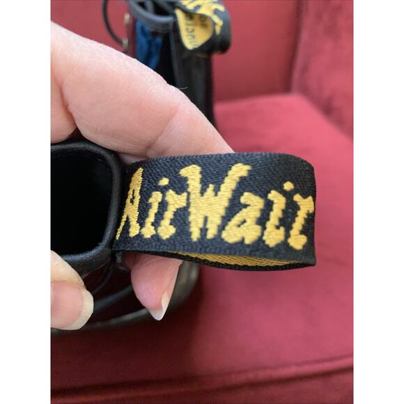 Doc Dr. Martens Womens Size 8 Airwair Combat Shiny Black Leather Boots ZAVALA - Picture 5 of 9